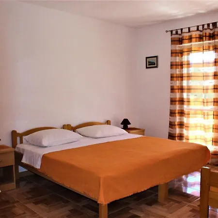 Raos Apartmán