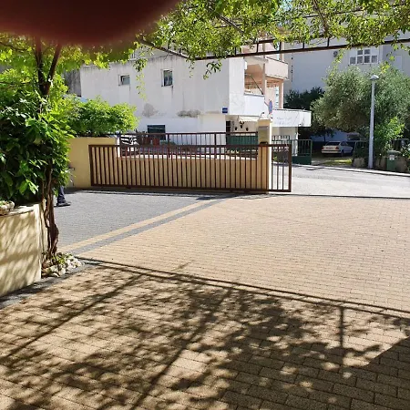 Raos Apartmán